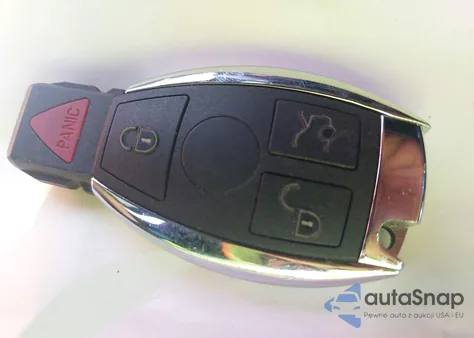 2012 Mercedes-Benz Cls 550 z USA, uszkodzony, nr VIN WDDLJ7DB4CA048751